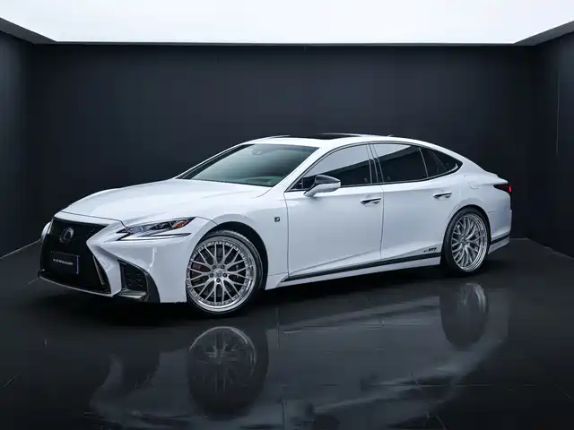 Lexus LS 2018 500h F SPORT V