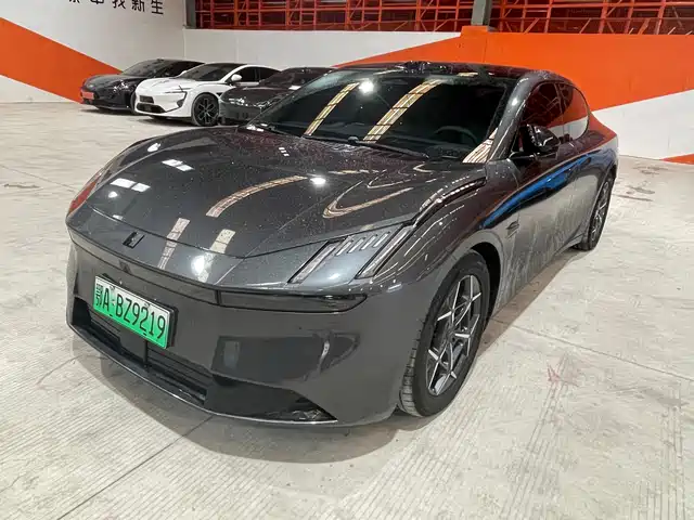 Lynk & Co Z 10 2024 95k Wh 806km Max