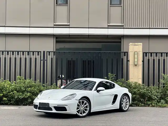 Porsche 718 2020 Cayman 2.0 T