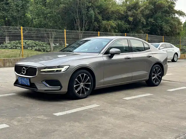 Volvo S 60 2021 T 4