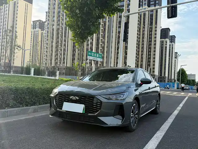 Chery Fulwin A8L