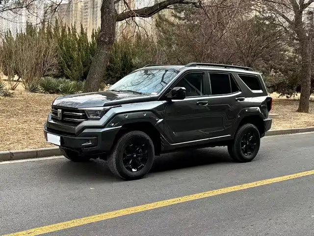 Tank 400 2025 2.0 T