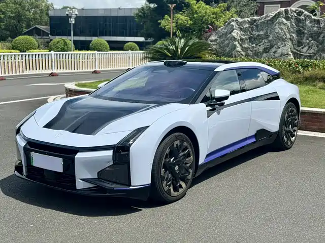 HiPhi Hi Phi Z 2023