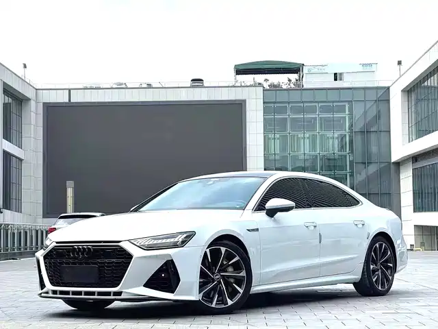 Audi A7L 2022 55 TFSI quattro S-line