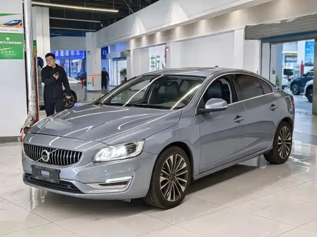 Volvo S60 2019 S 60 L T 5