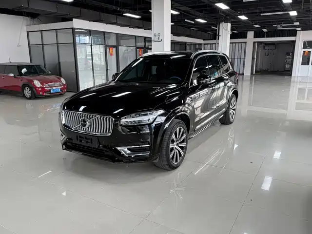Volvo XC90 2022 B 5 5
