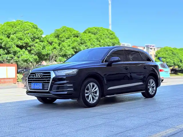 Audi Q7 2019 55 TFSI