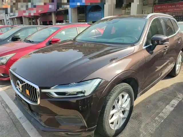 Volvo XC60 2019 T 5 4 WD VI