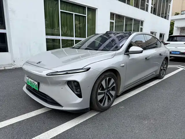 NIO ET7 2023 75k Wh