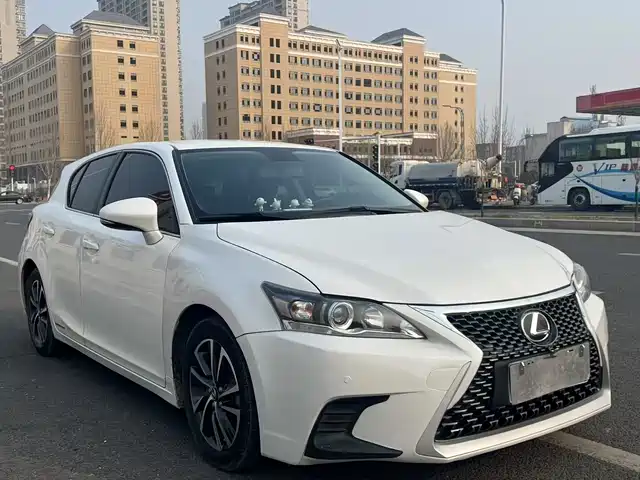 Lexus CT 2020 CT 200h