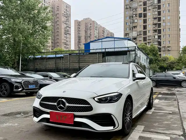 Mercedes-Benz C-Class 2025 C 260 L