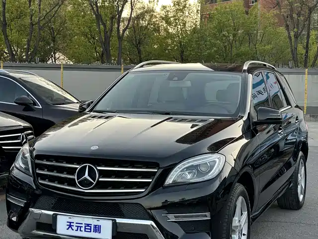 Mercedes-Benz M-Class 2015 ML 320 4 MATIC
