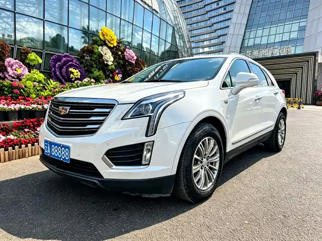 Cadillac XT 5 2018 25 T Luxury