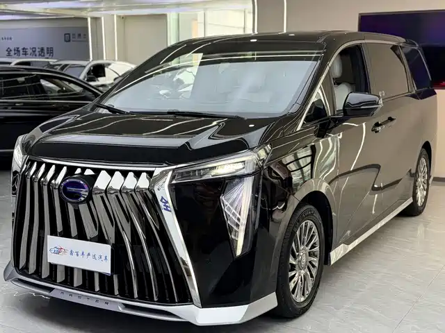 Trumpchi M 8 2023