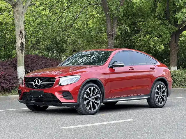 Mercedes-Benz GLC 2019 GLC 260 4 MATIC SUV