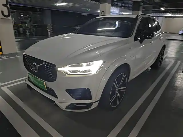 Volvo XC60 Hybrid 2021 T 8 E Hybrid