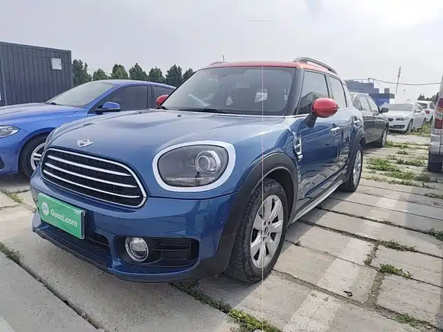 MINI Countryman
