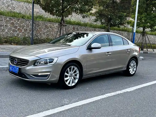 Volvo S60 2015 S 60 L 2.0 T