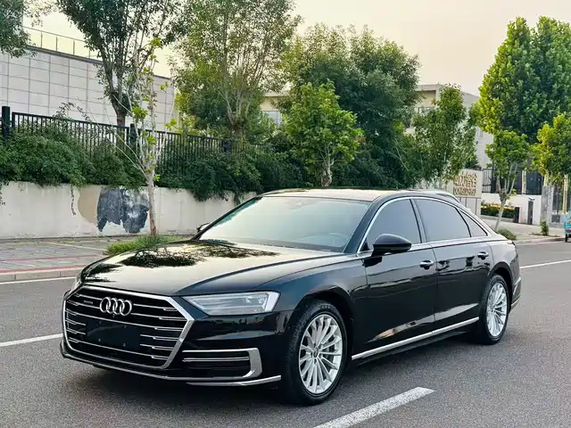 Audi A 8 2018 A 8 L 55 TFSI quattro Elite