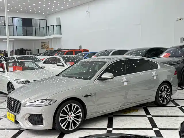 Jaguar XFL 2024 2.0 T P 250 2 WD