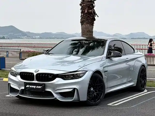 BMW M 4 2017 M 4