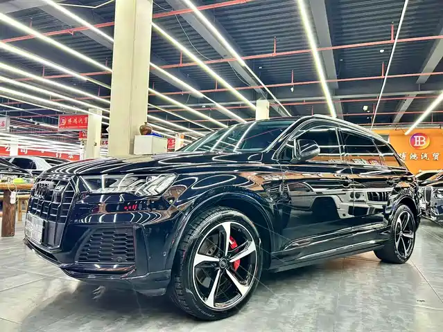 Audi Q 7 2021 55 TFSI quattro S line Sport