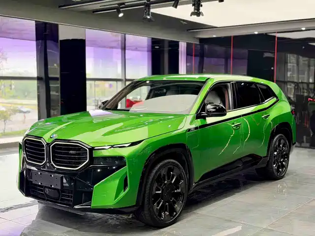 BMW XM 2023 50e