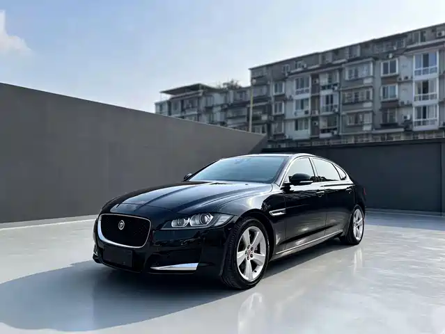 Jaguar XFL 2019 XFL 2.0 T 200 PS 2 WD