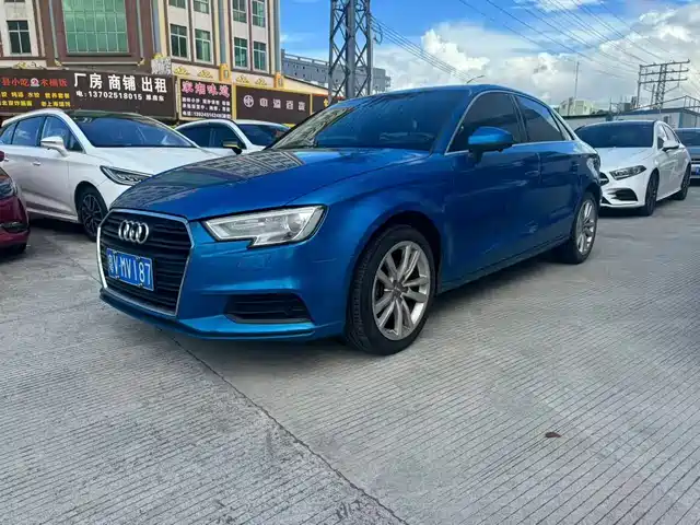Audi A3 2018 30 Limousine 35 TFSI