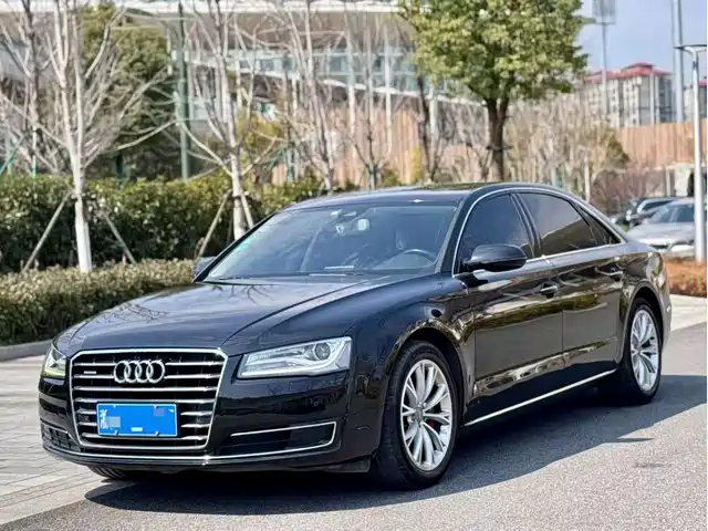Audi A8 2014 A 8 L 45 TFSI quattro Comfort