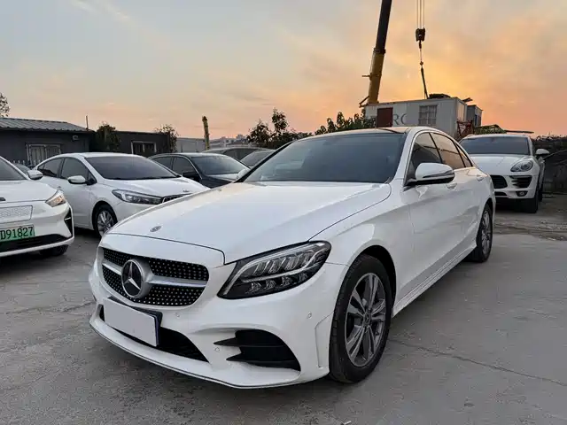 Mercedes-Benz C-Class 2020 C 200 L