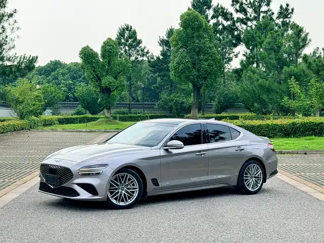 Genesis G 70 2021 2.0 T