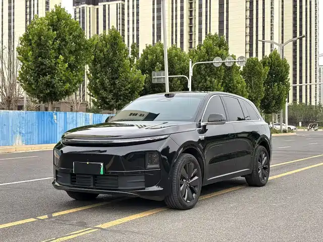 Li Auto L 6 2025 Pro