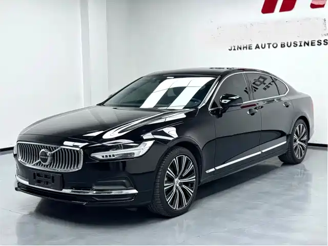 Volvo S90 2022 B 5