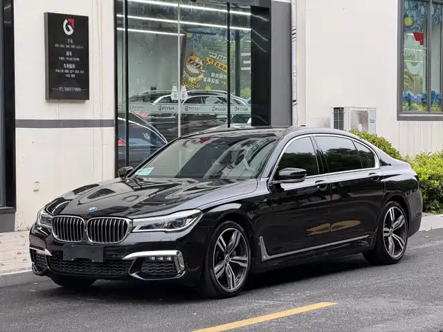 BMW 7-Series 2018 740 Li x Drive M