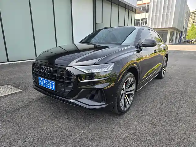 Audi Q8 2021 55 TFSI