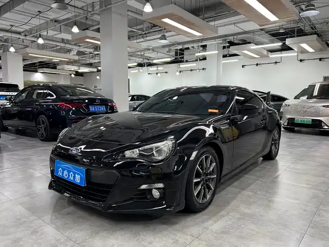 Subaru BRZ 2015 2.0i MT