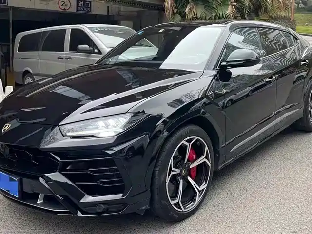 Lamborghini Urus 2018 4.0 T V 8