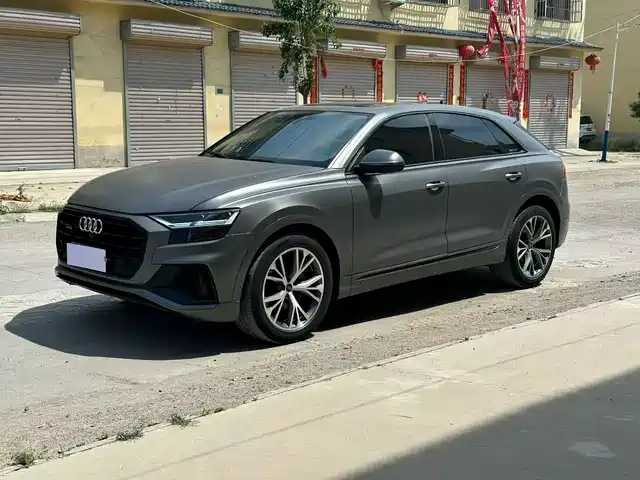 Audi Q 8 2021 55 TFSI