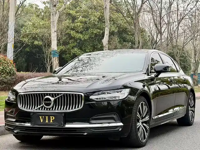 Volvo S90 2022 B 5
