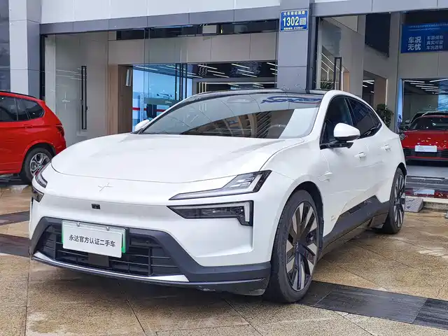 Polestar Polestar 4 2023 PLUS