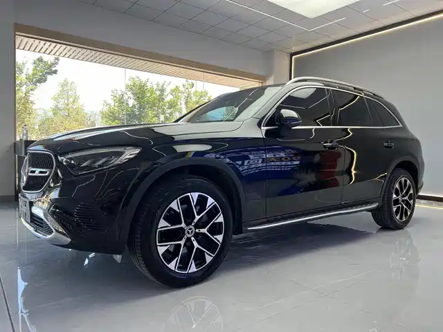 Mercedes-Benz GLC 2024 GLC 260 L 4 MATIC 5