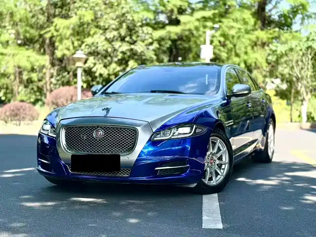 Jaguar XJ 2014 XJL 2.0 T 2 WD