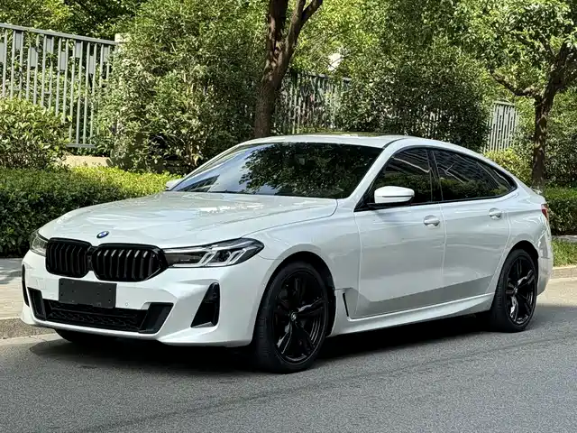 BMW 6-Series GT 2021 630i M