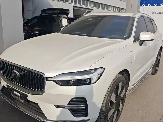 Volvo XC60 Hybrid 2024 T 8 PHEV 4 WD
