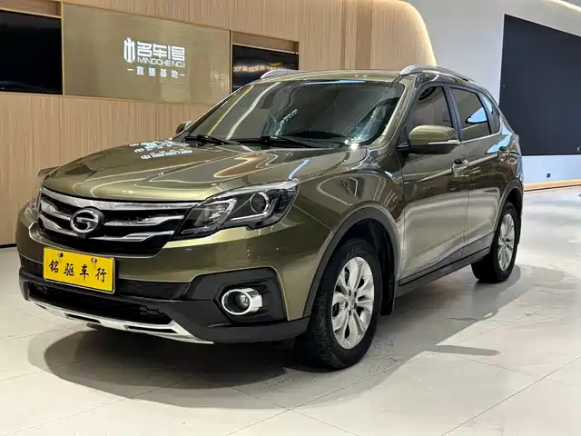 Trumpchi GS5 Super 2015 2.0 L AT 2 WD