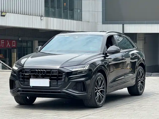 Audi Q 8 2022 55 TFSI