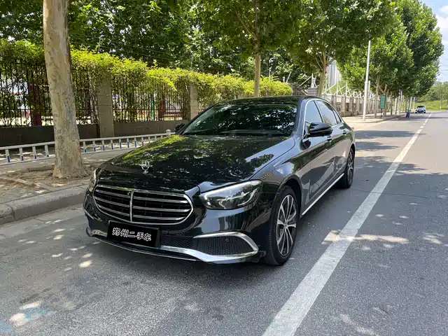 Mercedes-Benz E-Class 2023 E 350 e L