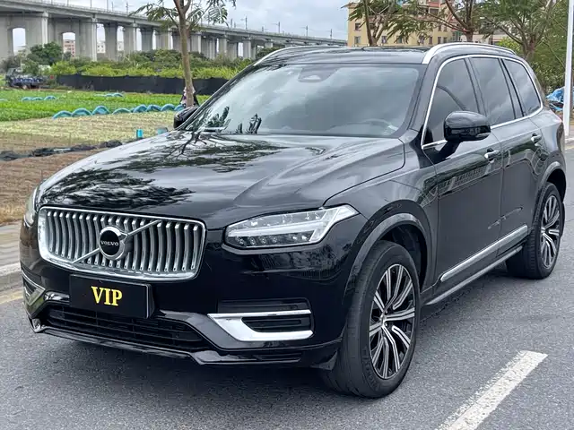 Volvo XC90 2022 B 6 7
