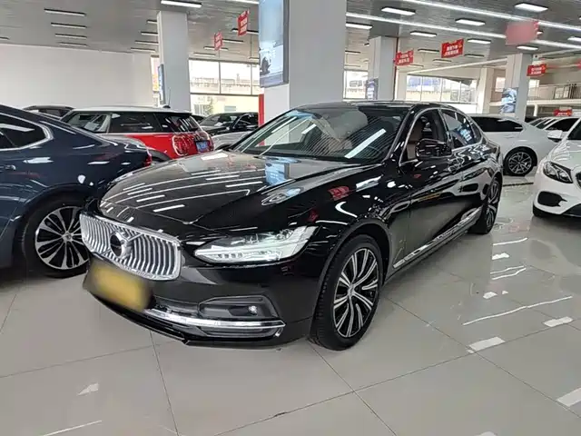 Volvo S90 2021 B 5